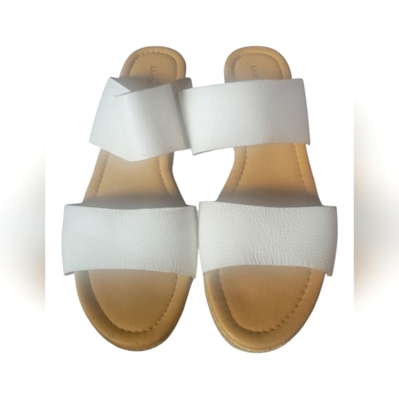 Lucky Brand Women's LK-Wyntor Two Band Cushioned Footbed Sandals 10M/42 - Picture 1 of 8